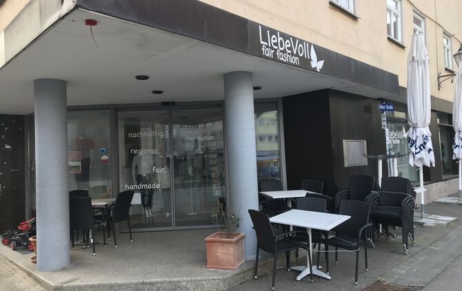 "Liebevoll" Marktplatz 9