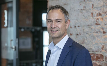 Dr. Daniele Ganser bei den Jazztagen Dresden