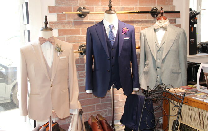 Mr. Ash drei Anzüge