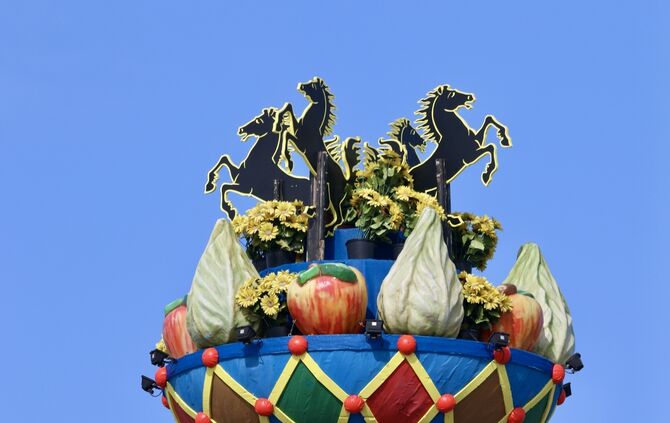 Cannstatter Wasen Fruchtsäule