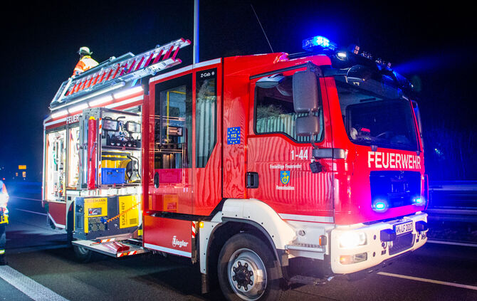 B29 - Auto überschlägt sich - Bild 05_9