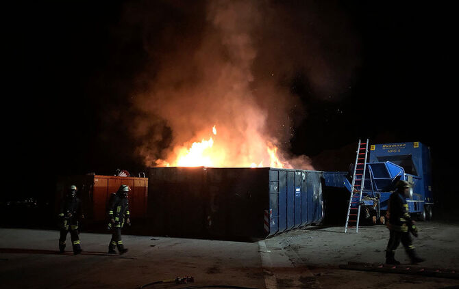 Containerbrand auf Schorndorfer Deponie_0