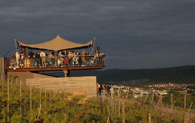 Sunset-Lounge