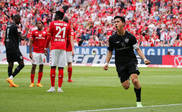 Fußball  1. FSV Mainz 05 vs. VfB Stuttgart