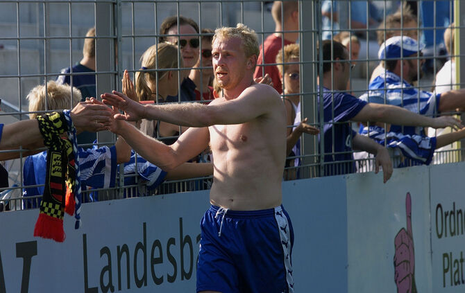 Stuttgarter kickers Toni Markus  Sailer Fans Zuschauer
