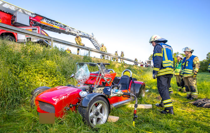 Unfall, Hochdorfer Str., Waiblingen-Bittenfeld, 25.05.2023.