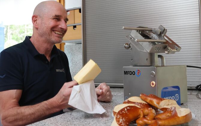 Butterbrezelmaschine