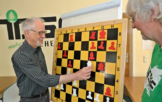 75 Jahre Jubiläum Schach