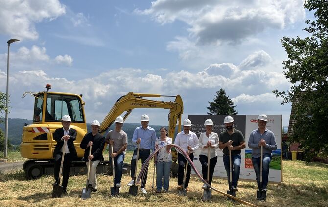 Spatenstich Glasfaserausbau Buhlbronn