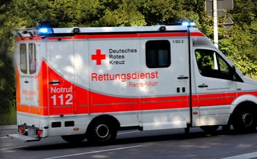 Rettungswagen Symbol_0