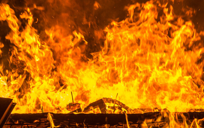 Schuppen fängt Feuer - Bild 21_2