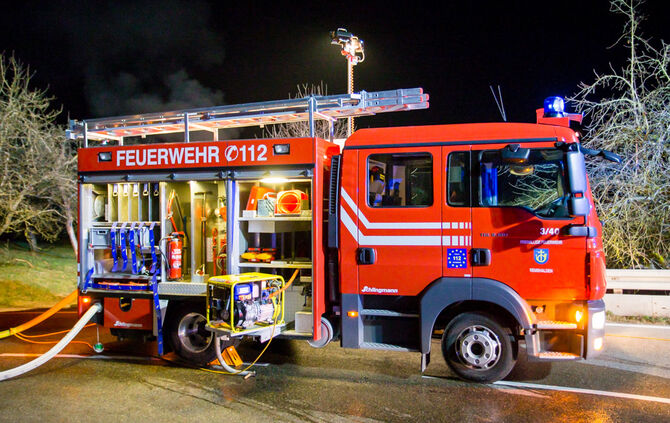 Schuppen fängt Feuer - Bild 13_12
