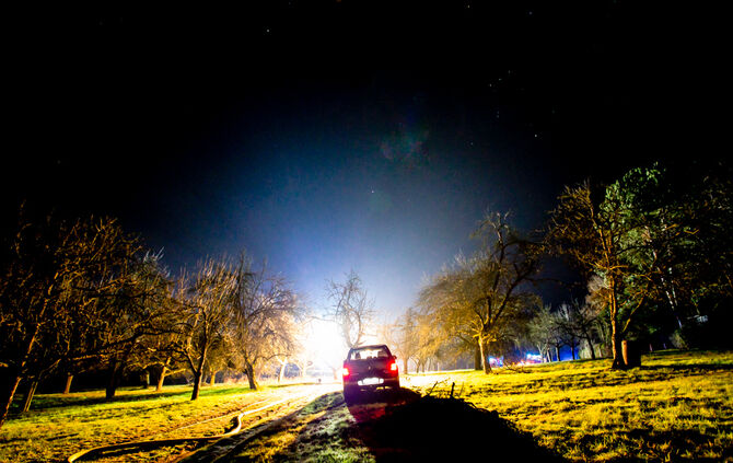 Schuppen fängt Feuer - Bild 03_18