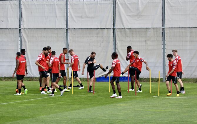 VfB-Training Symbolbild