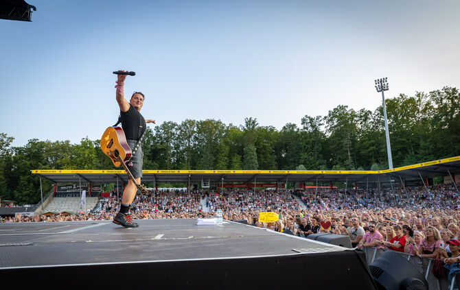 // Open Air Konzert, Andreas Gabalier in Großaspach "Dirndl-Wahnsinn-Hulapalu" am 22.7.2023