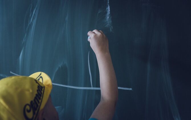 Kopie von Schule Schüler Tafel Unterricht Querdenker