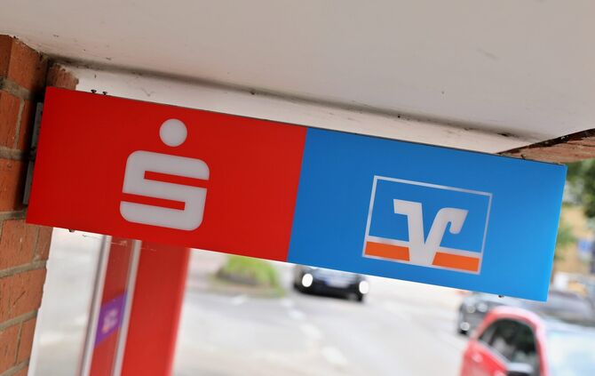 Volksbank und Sparkasse