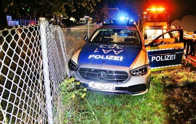 Unfall mit Polizeiauto in Winnenden