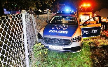 Unfall mit Polizeiauto in Winnenden