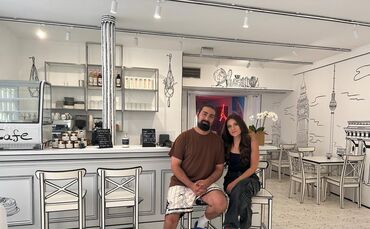 Ergül und Esra Bozkurt haben das neue 2D-Café auf die Beine gestellt.