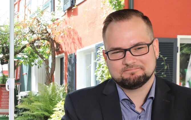 Schorndorf:  Sommergespräch mit der AfD-Fraktion  Lar Haise (rechts) und noch ein anderer
