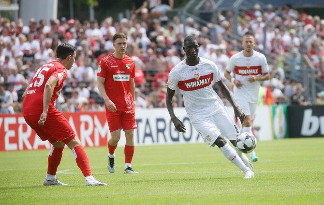 Fußball DFB-Pokal TSG Balingen vs. VfB Stuttgart