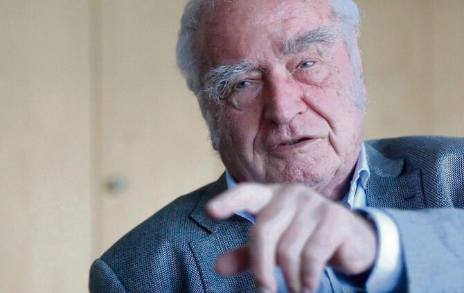 walser Waiblingen Sparkasse, Kundenhalle Literaturtage: Martin Walser liest " Tagebücher 1979 - 1981