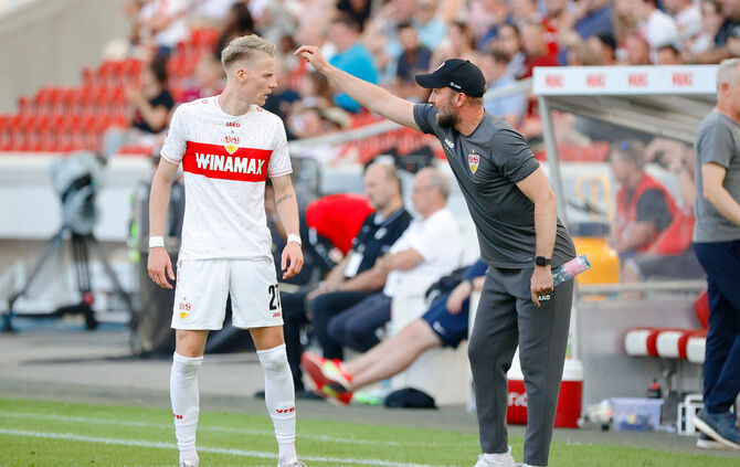 Fußball VfB Stuttgart vs. SC Freiburg