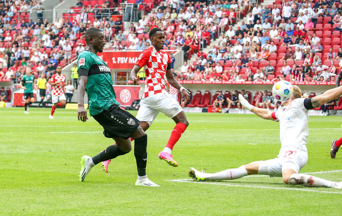 Fußball Bundesliga FSV Mainz 05 vs. VfB Stuttgart