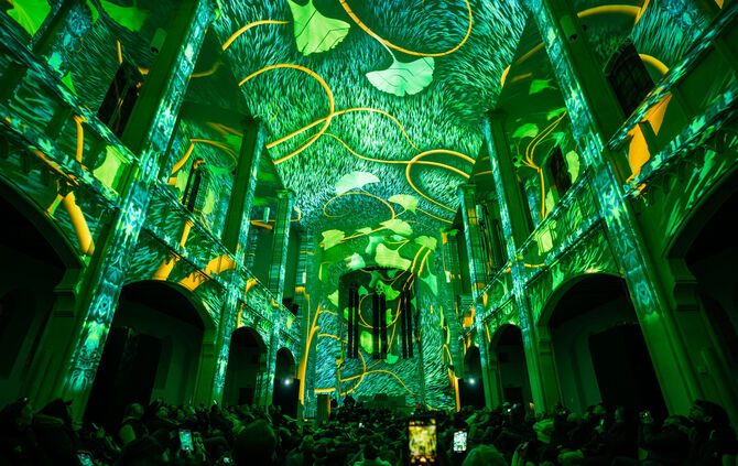 Genesis Ausstellung Stuttgart