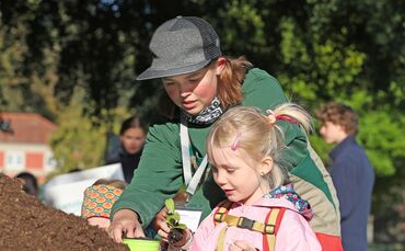 Ob Pflanzentopfen oder Blicke in hinter die Kulissen: Viel Programm wird beim Wilhelma-Tag am 24. September 2023 geboten.