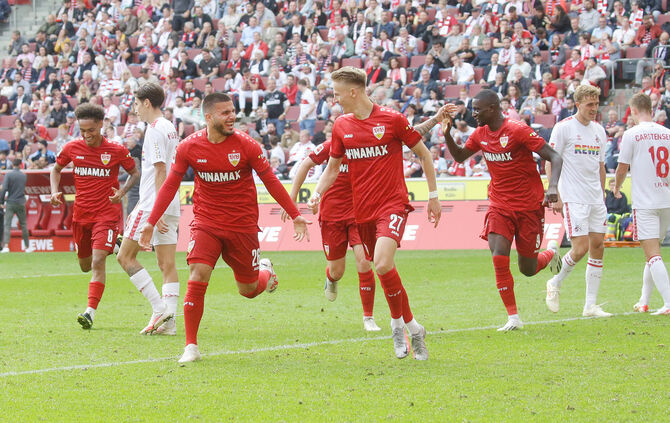 Fußball  FC Köln vs. VfB Stuttgart