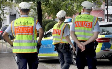 SymbolfotopolizeiAntiKonflikt