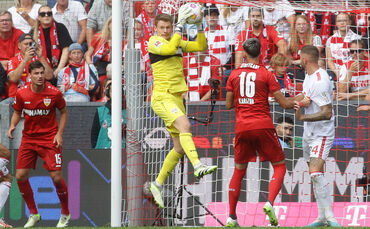 Fußball  FC Köln vs. VfB Stuttgart