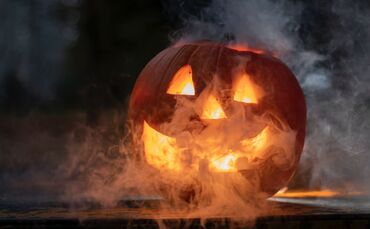 Symbolbild Symbolfoto Halloween Party