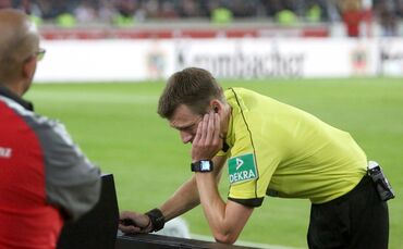 Kopie von VfB Stuttgart gegen 1. FC Köln (13.10.2017)_0