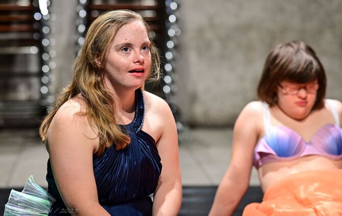 GAME 4 Theaterbühne