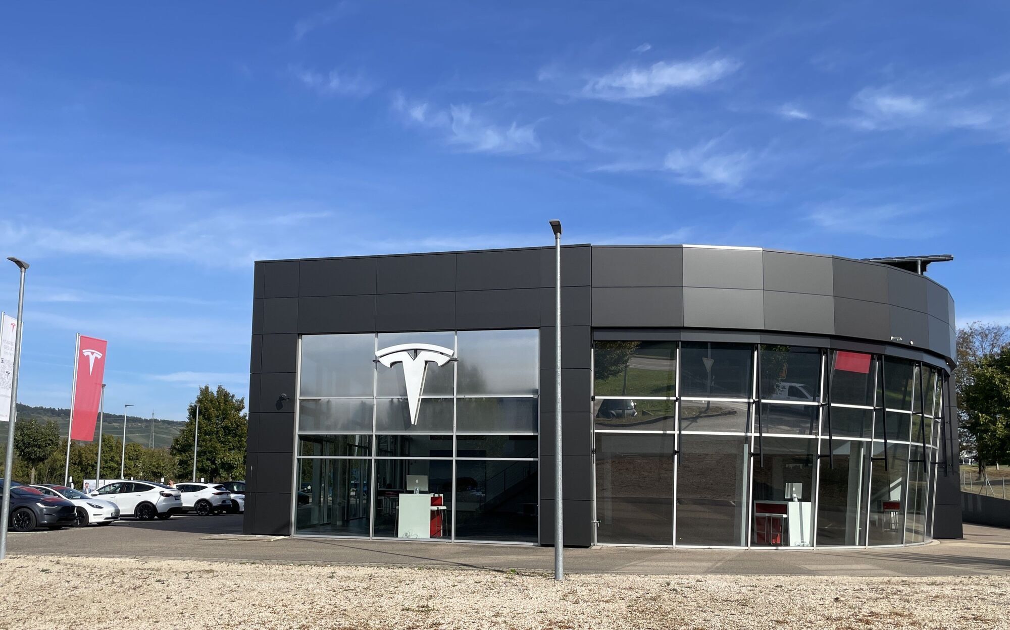 Tesla Stuttgart Renningen