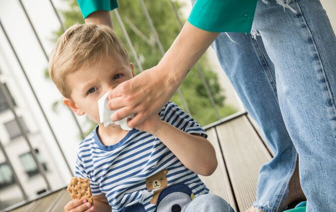 Hausmittel können die Symptome lindern.