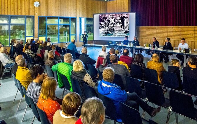 Infoveranstaltung zum geplanten Sanierungsgebiet Ortsmitte Nellmersbach, 06.11.2023.