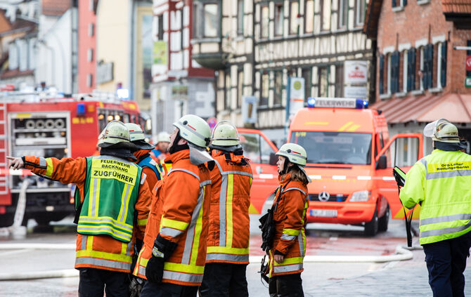 Dachstuhlbrand_Sulzbacher Strasse, Backnang_27.02.2020