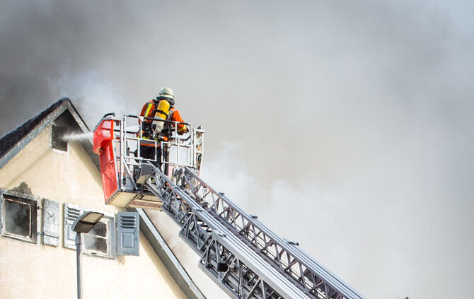 Dachstuhlbrand_Sulzbacher Strasse, Backnang_27.02.2020
