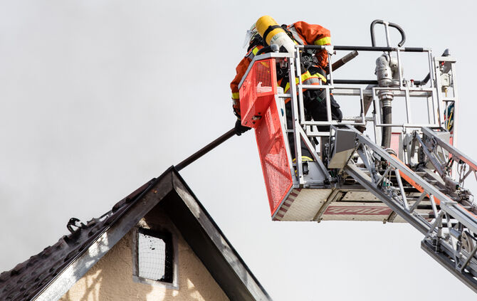 Dachstuhlbrand_Sulzbacher Strasse, Backnang_27.02.2020