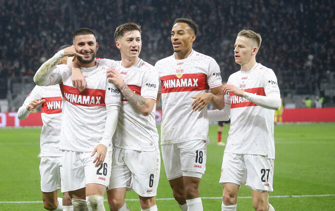 Fußball  Eintracht Frankfurt  vs. VfB Stuttgart