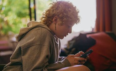 ADHS Social Media Symbolbild