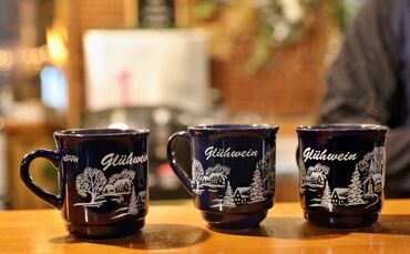 Weihnachtsmarkt Tasse Glühwein