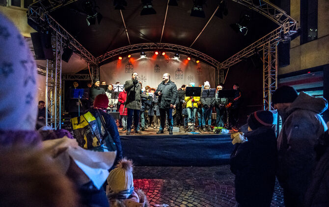 OB Holzwarth eröffnet den Winnender Weihnachtsmarkt, 01.12.2023.