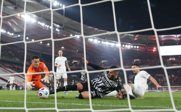 Fußball   VfB Stuttgart  vs. SV Werder Bremen
