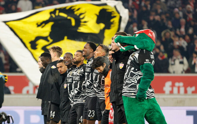 Fußball   VfB Stuttgart  vs. SV Werder Bremen