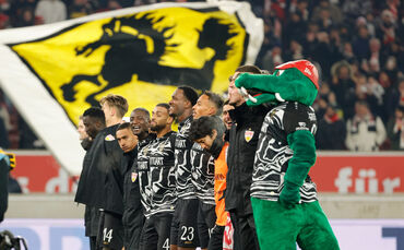 Fußball   VfB Stuttgart  vs. SV Werder Bremen